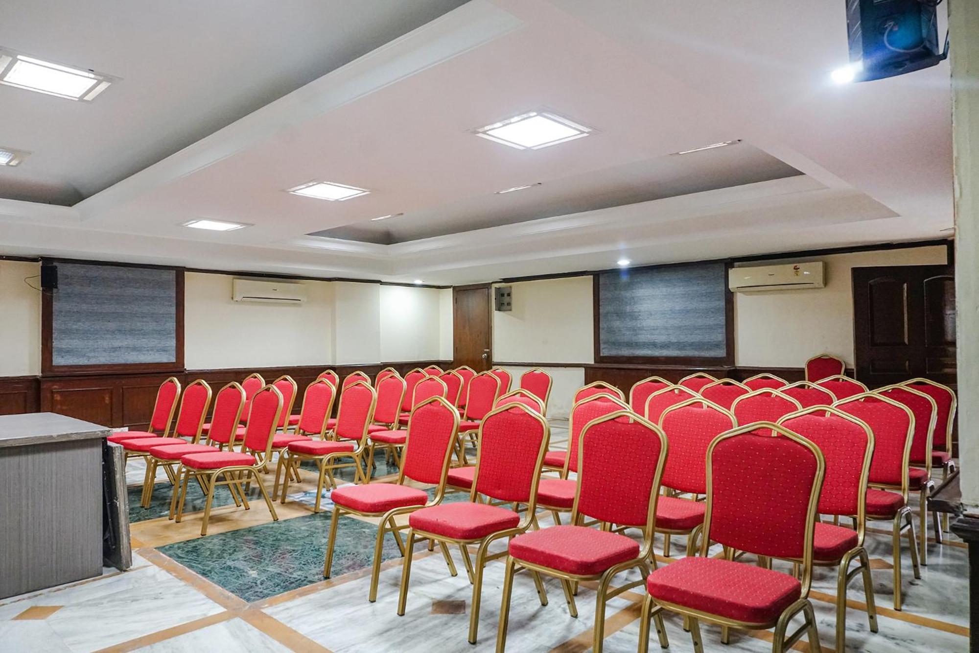 Fabhotel Prime Sukhsagar Resort Лонавала Экстерьер фото